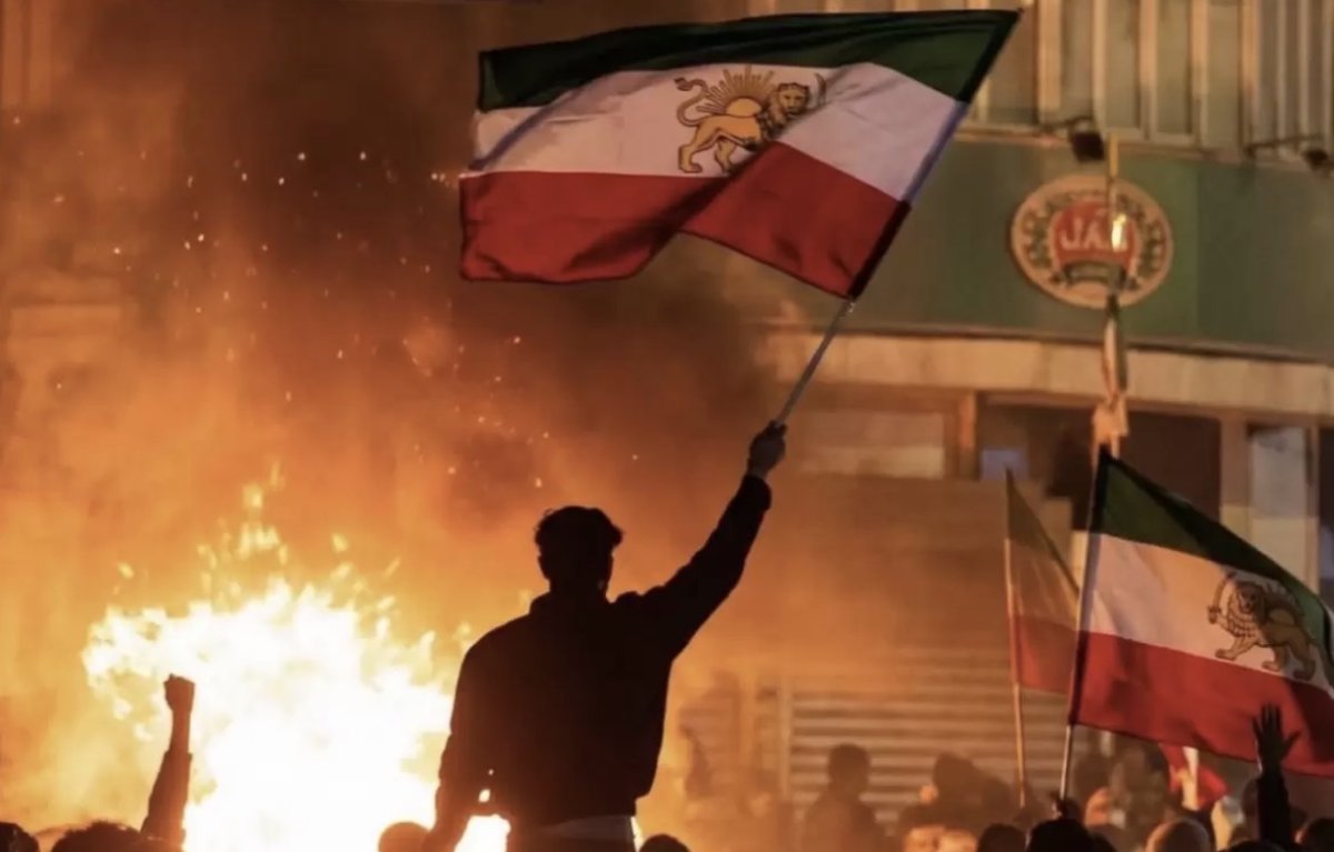 В Иране начали отбирать имущество у бизнесменов, поддержавших протесты