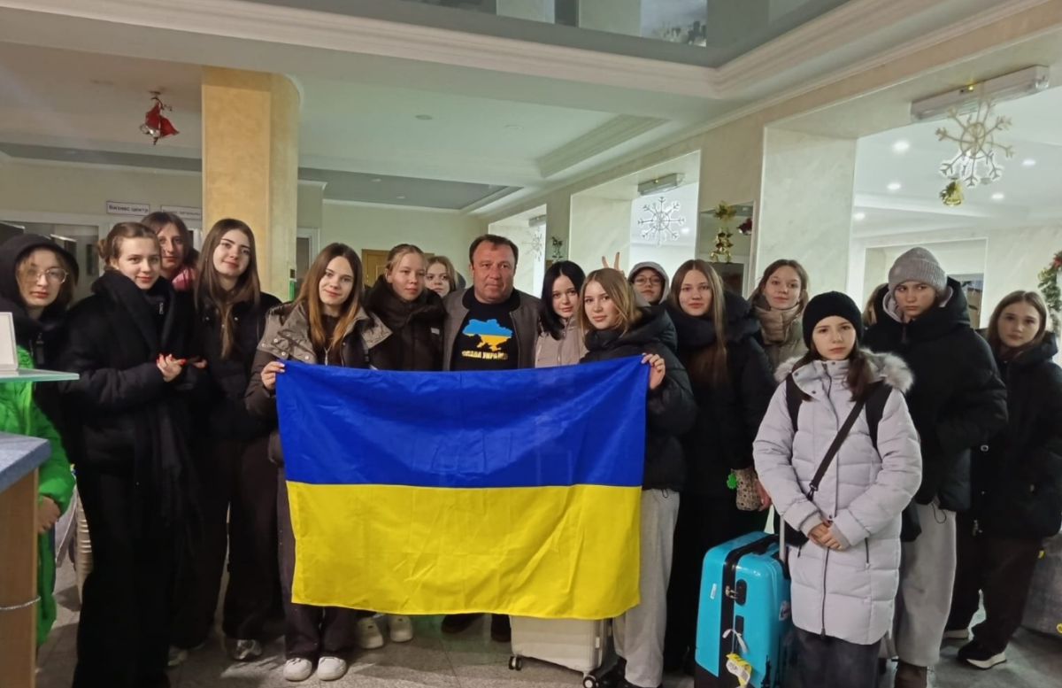 Отдых в Казахстане: украинских детей привезли на Каспий