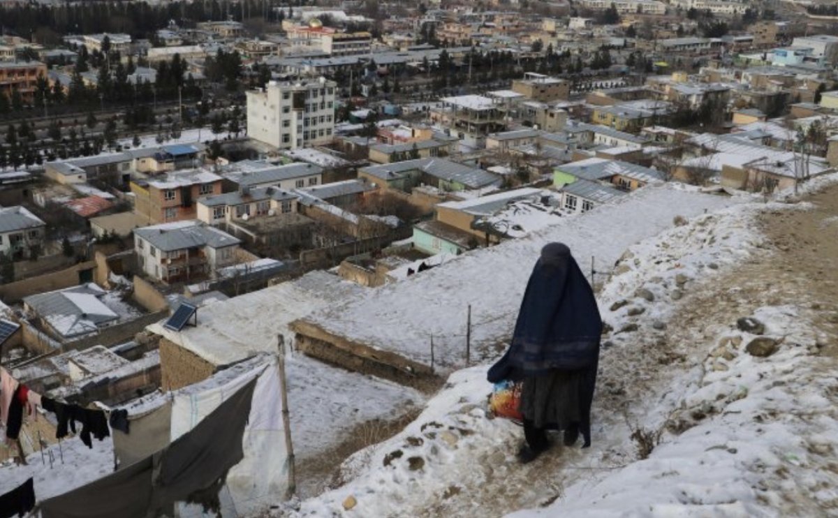 Из-за сильных снегопадов в Афганистане погибли более 60 человек