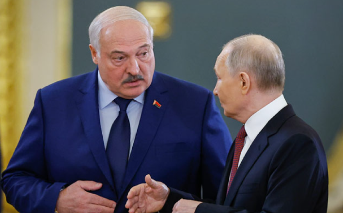 Зеленский заявил об угрозе Европе из-за зависимости Беларуси от России