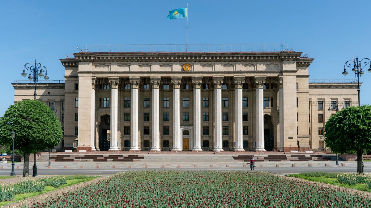 Общественный фонд NNEF заявил о передаче здания КБТУ в государственную собственность