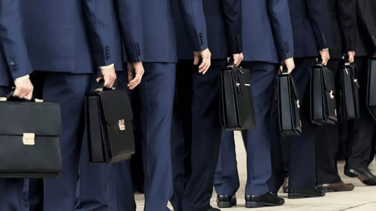 Чиновники Астаны — чемпионы по бумажной волоките: какие ещё регионы оказались в антирейтинге