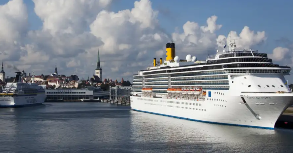 Эстония задержала контейнеровоз с российским экипажем