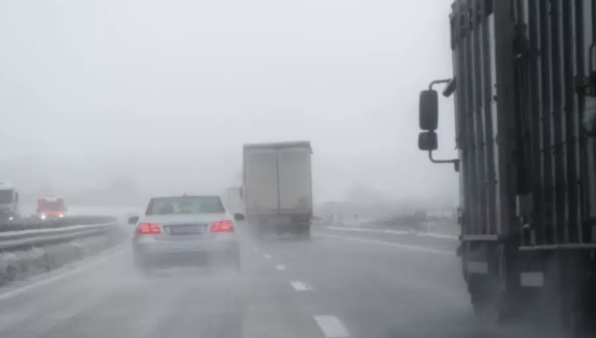 Какие трассы закрыты в Казахстане из-за непогоды