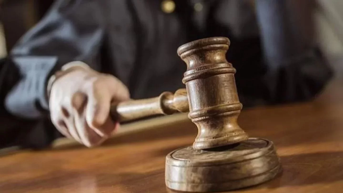 Блогера отправили в тюрьму за шантаж директора спорткомплекса в Таразе