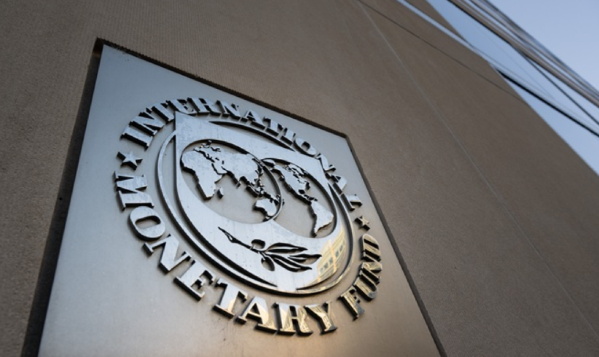 МВФ одобрил кредит на $8 млрд для Украины