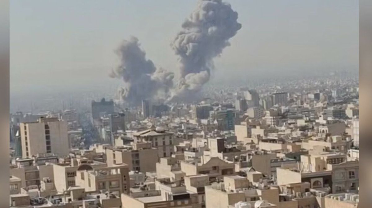 В Тегеране прогремели взрывы - Израиль нанёс удар