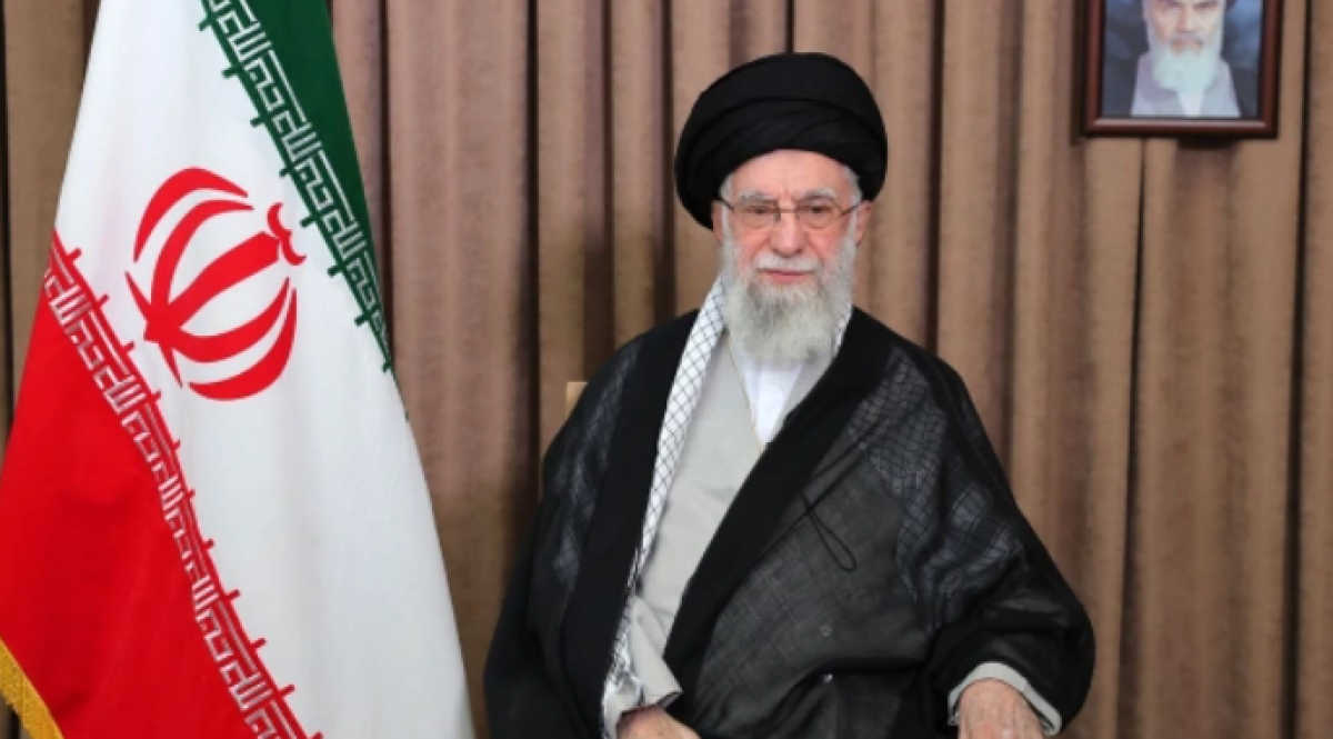 Хаменеи и Пезешкиан живы — Глава МИД Ирана