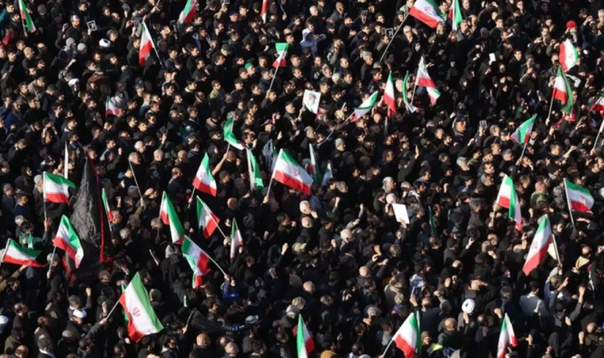 Как обеспечивают безопасность казахстанцев в Иране, ответил посол