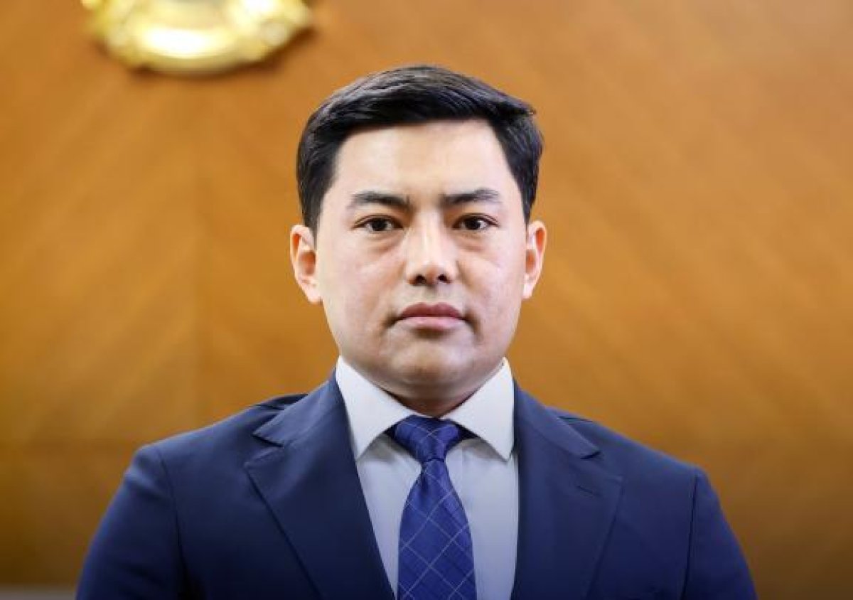 Аким устроил драку? Служебную проверку начали в Шымкенте