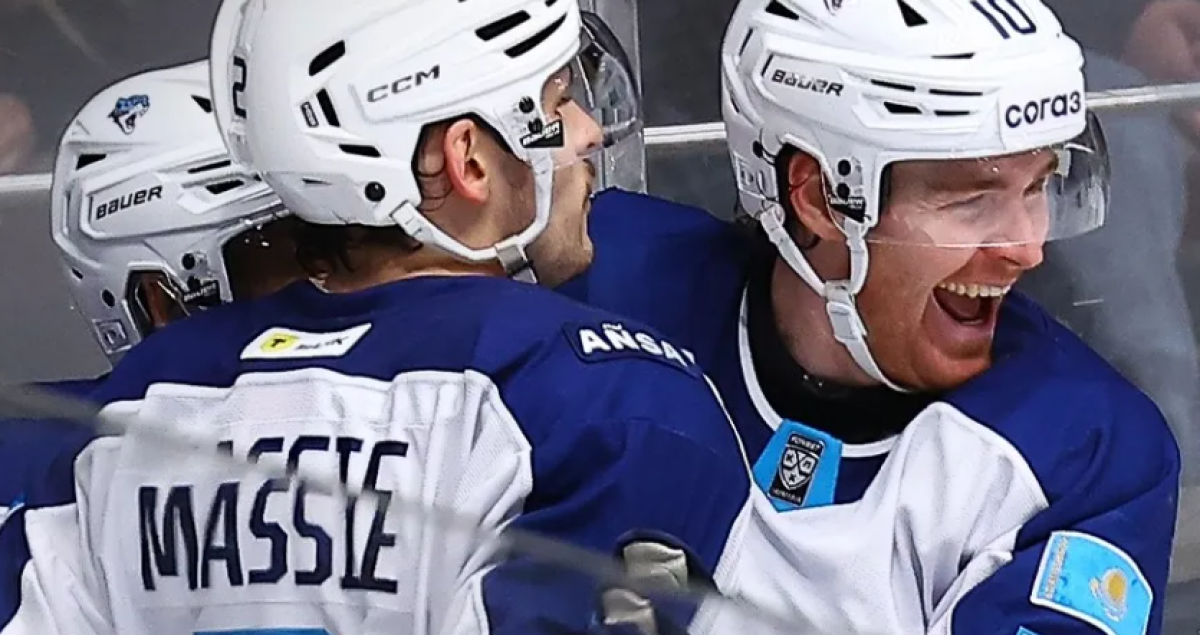 Третья победа подряд: «Барыс» одолел «Адмирал»