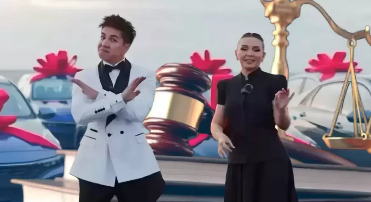 Суд запретил снимать блогеров Жанабылова и Толегенову в ходе процесса