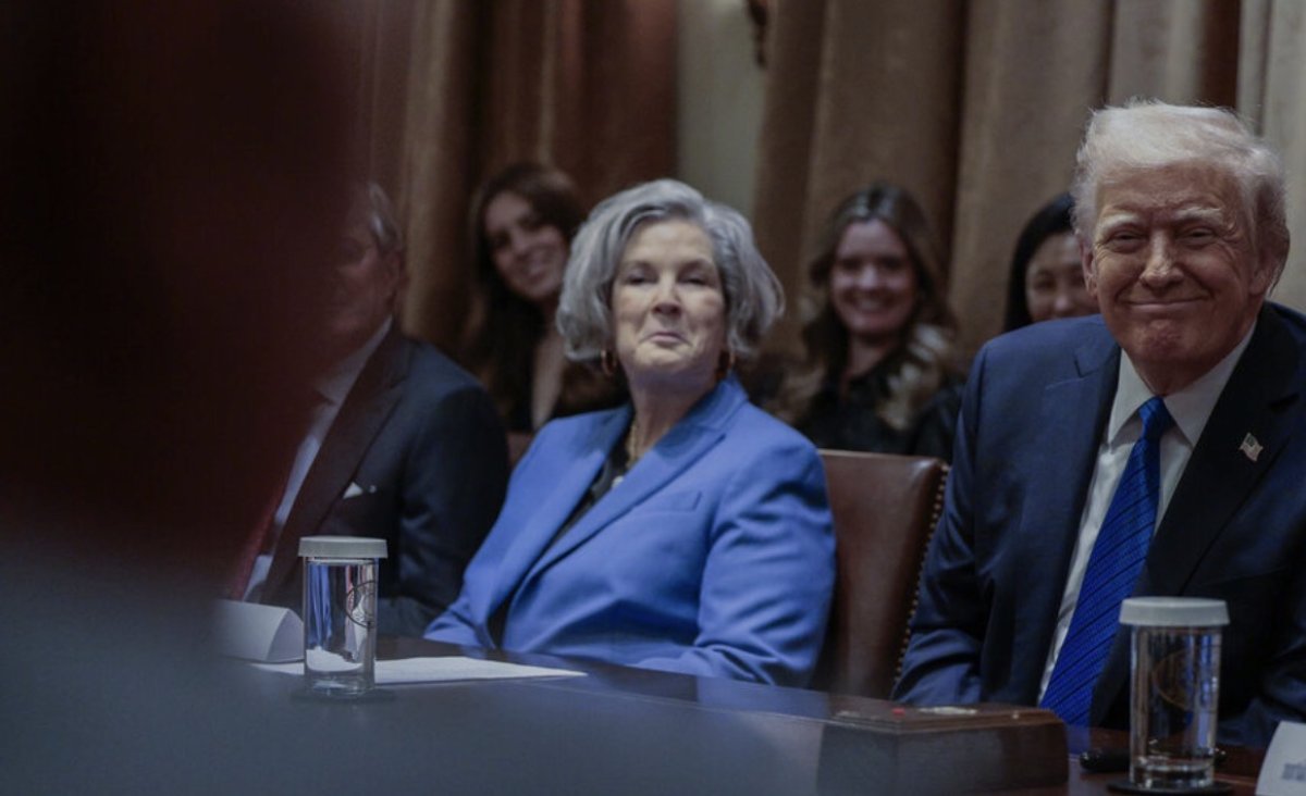 У главы аппарата Белого дома обнаружили рак