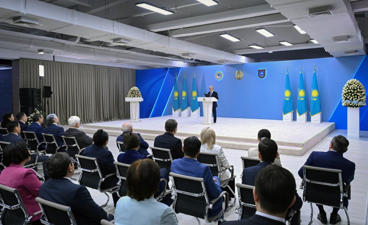 «Отдачи нет, неприятно говорить» — Токаев высказал замечания ученым