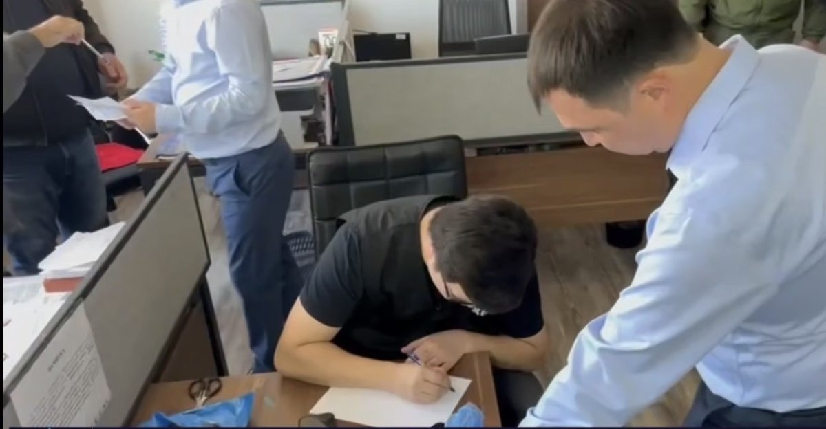 В Алматы продавали лицензии на строительство за миллионы