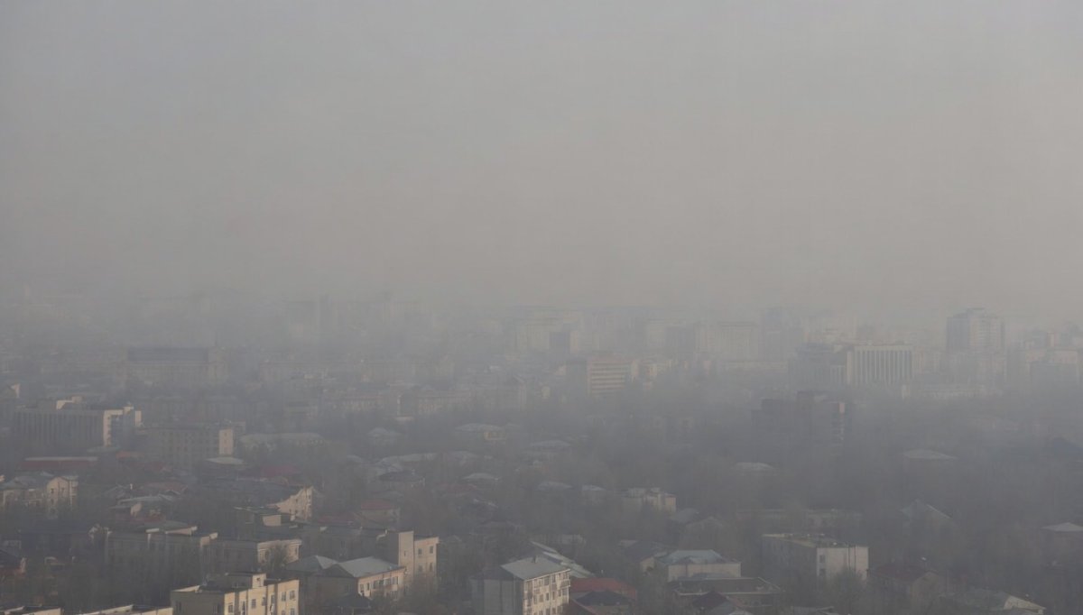 Казахстан накроет смог: в каких городах будет хуже всего