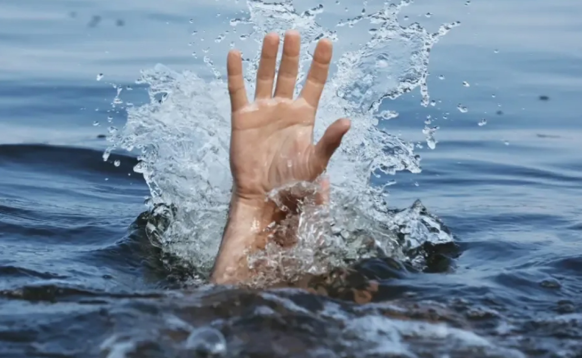 В Казахстане седьмые сутки ищут утонувшего ребенка