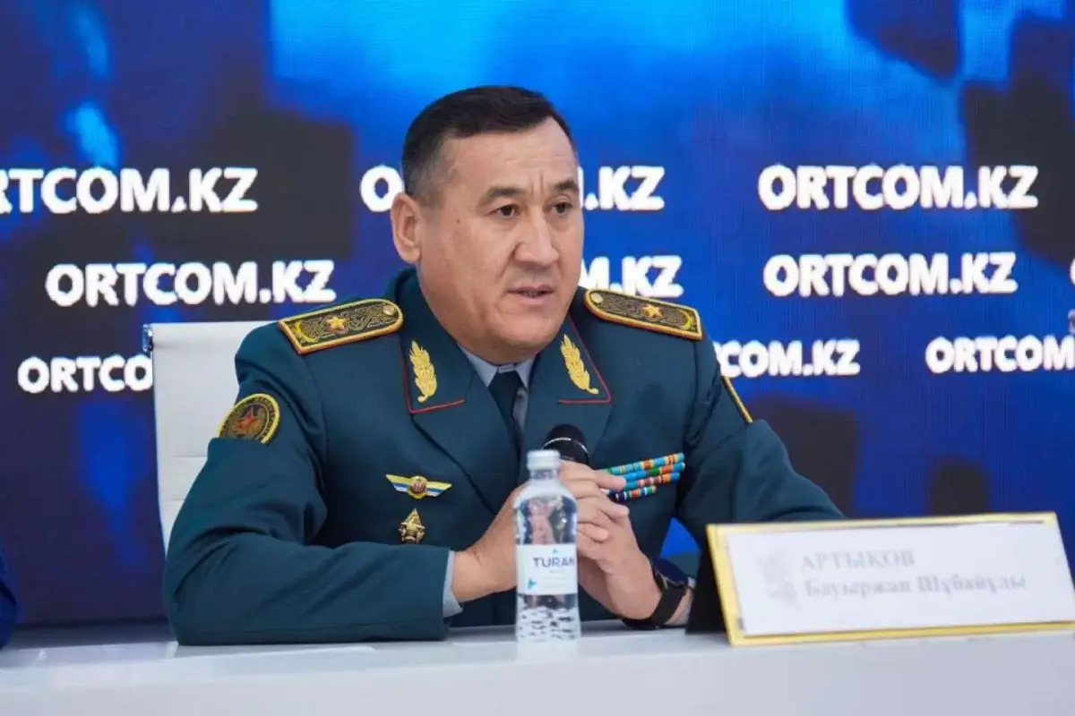 Токаев снял с должности командующего «Западом»