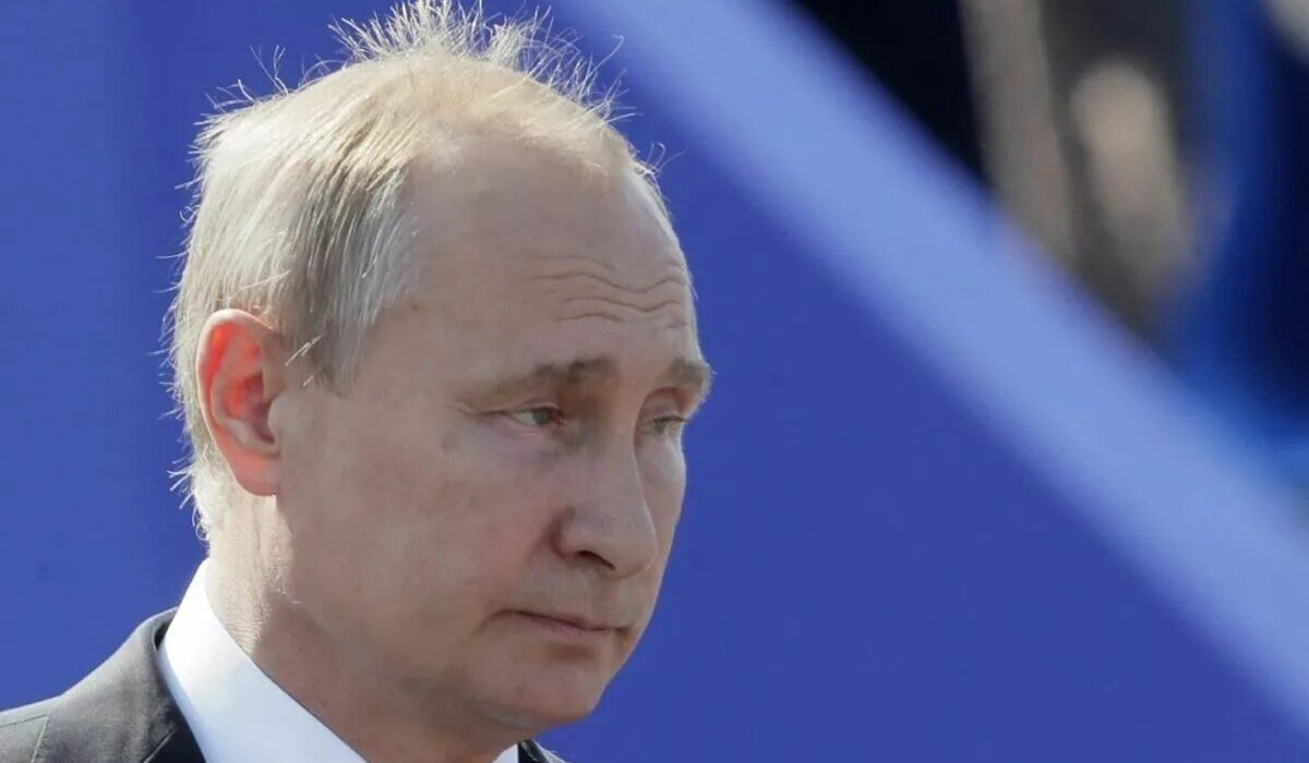 Рейтинг Путина рухнул до минимума с начала войны