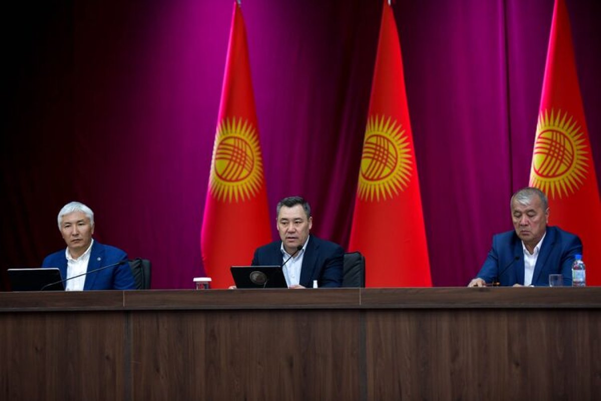 Жапаров решил убрать русские названия сел в Кыргызстане до конца 2027 года