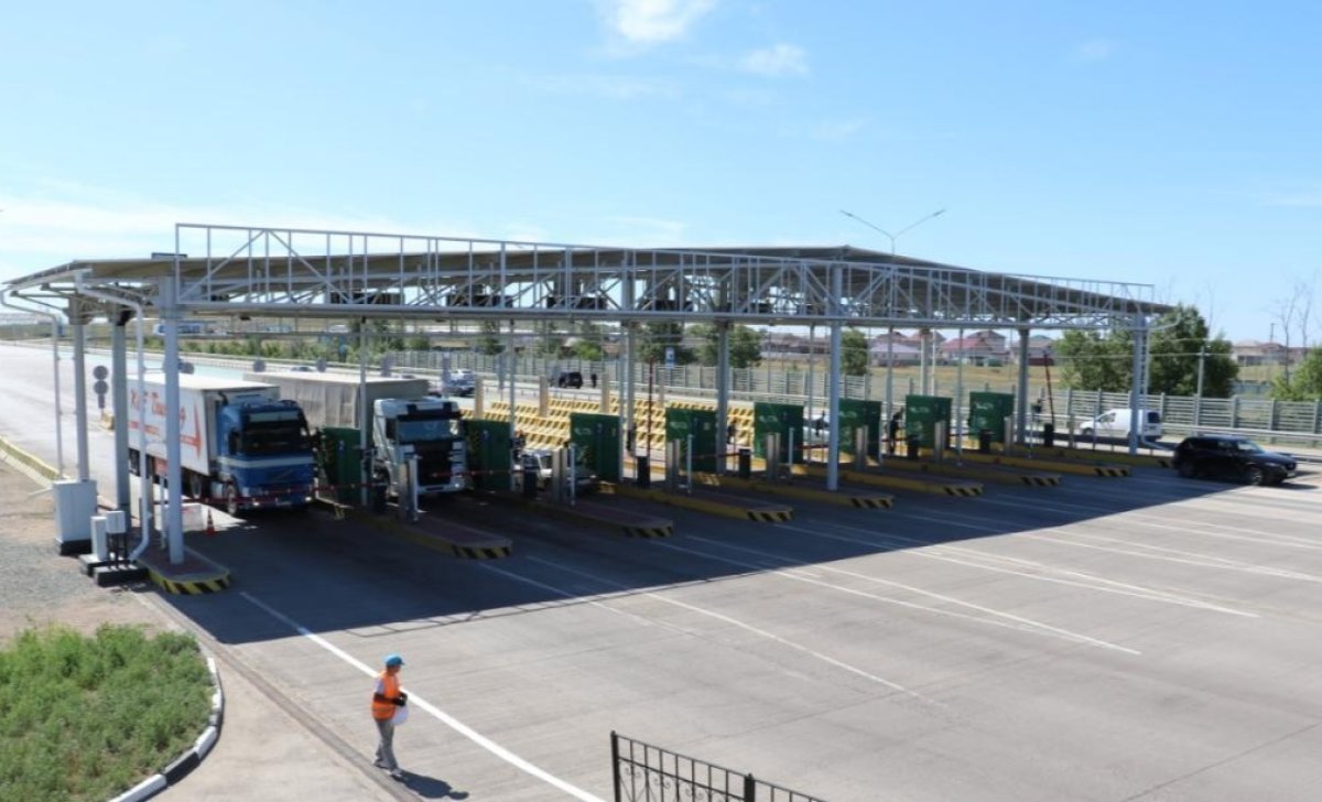 Казахстанцам рассказали, как сэкономить на платных трассах