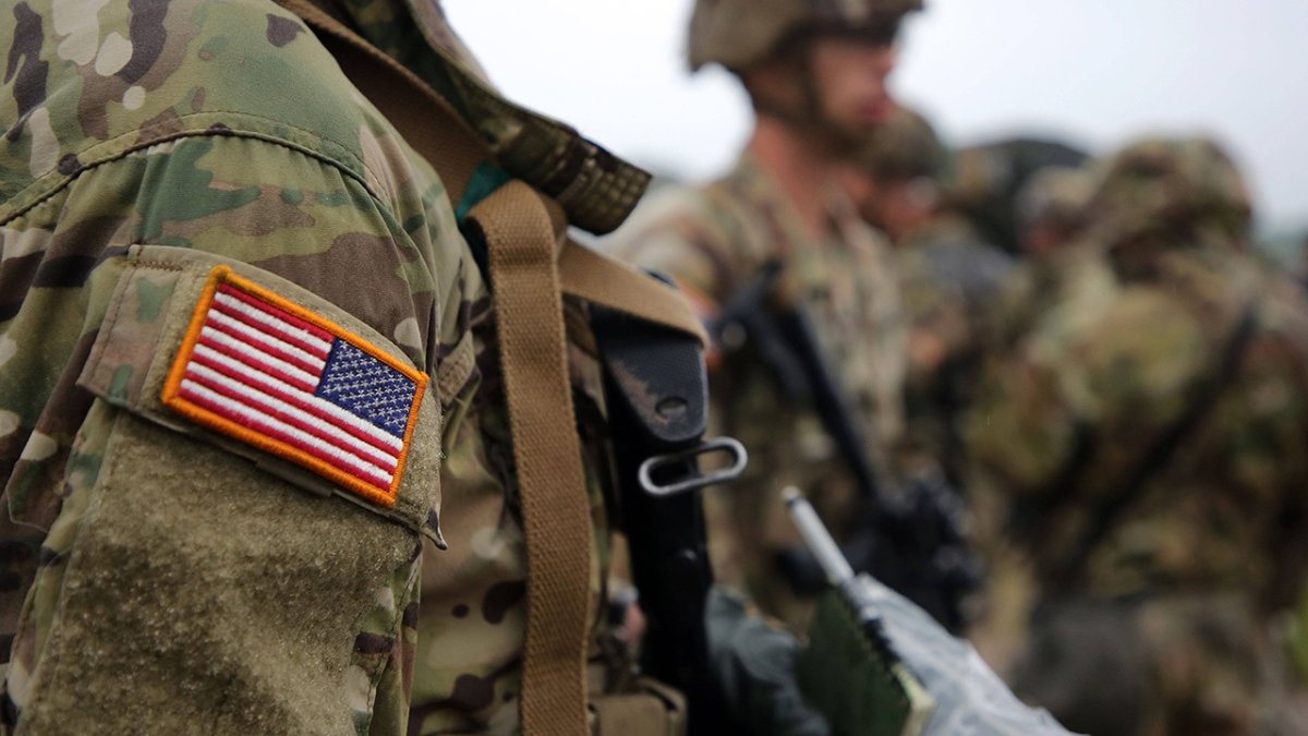 На случай провала переговоров: Пентагон наращивает силы на Ближнем Востоке