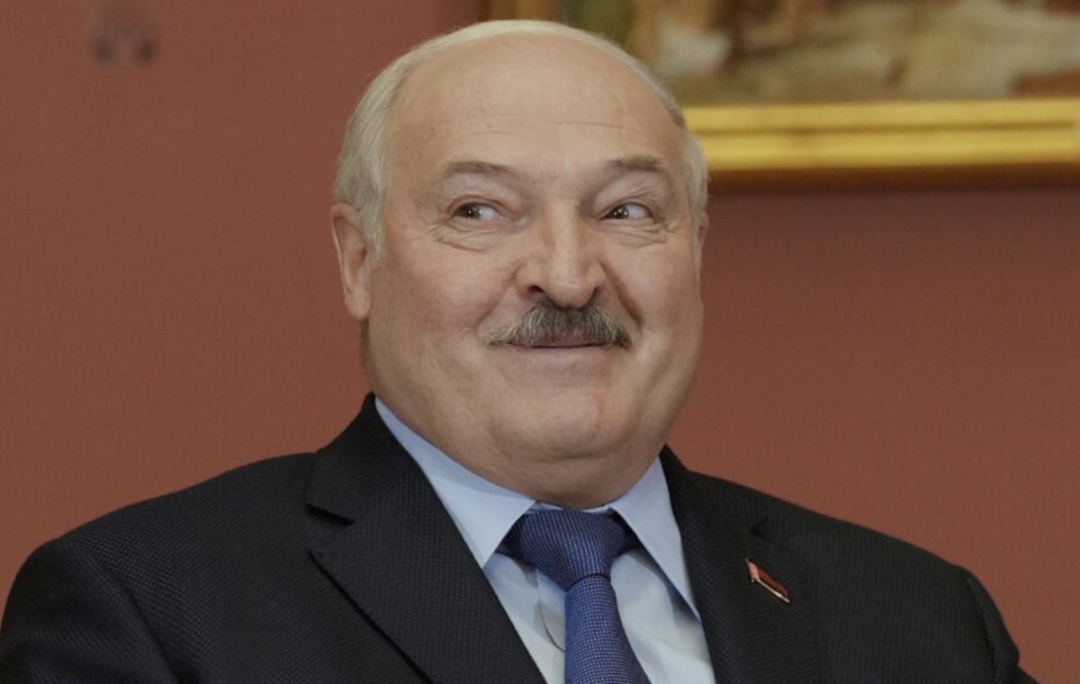 Лукашенко утвердил наказание за пропаганду ЛГБТ и чайлдфри