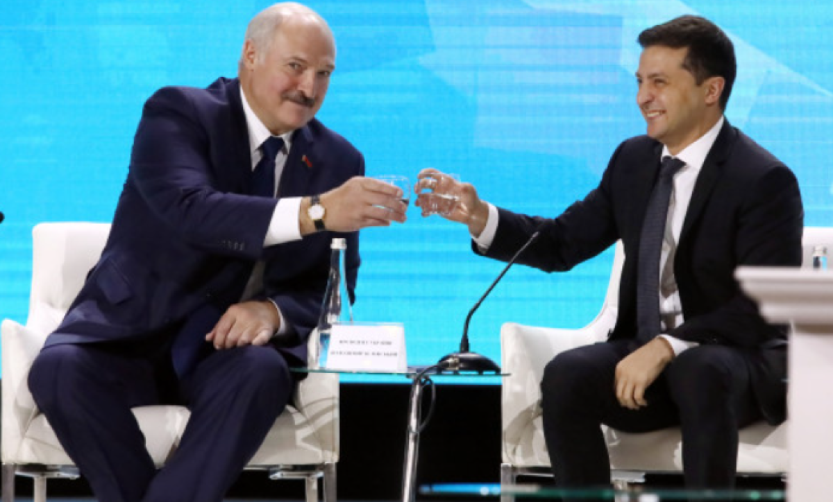 Зеленский предупредил Беларусь о последствиях войны