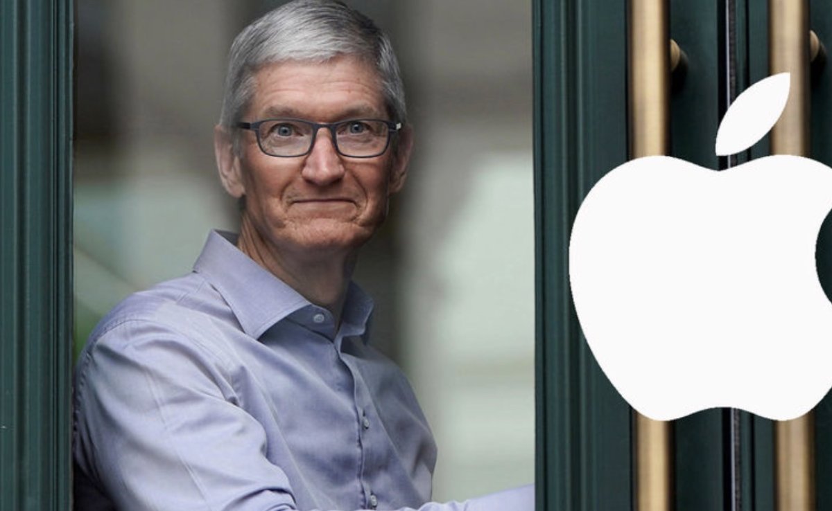 Смена эпохи: Тим Кук уходит с поста главы Apple