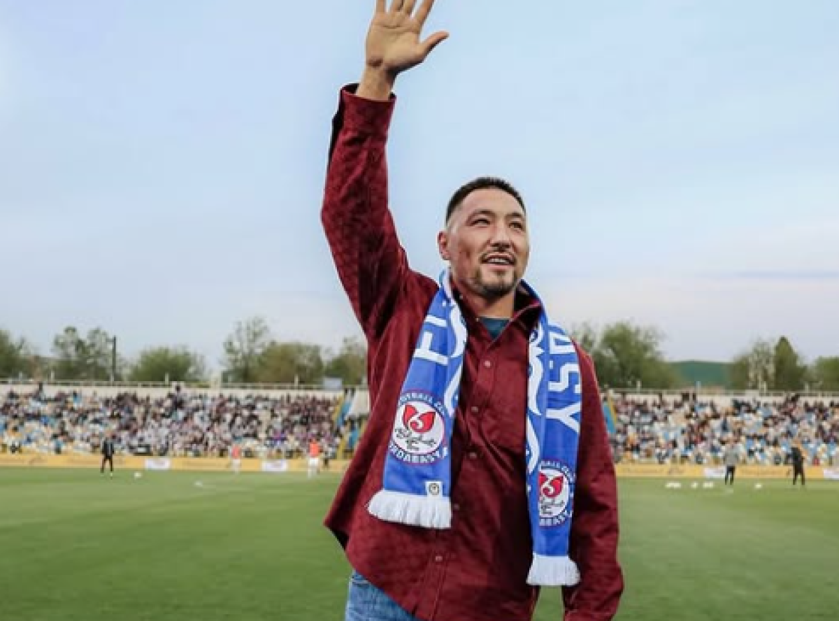 Казахстанский боксер Алимханулы жестко ответил на призыв лишить титула