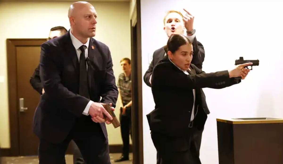 В США открыли огонь в отеле с Трампом