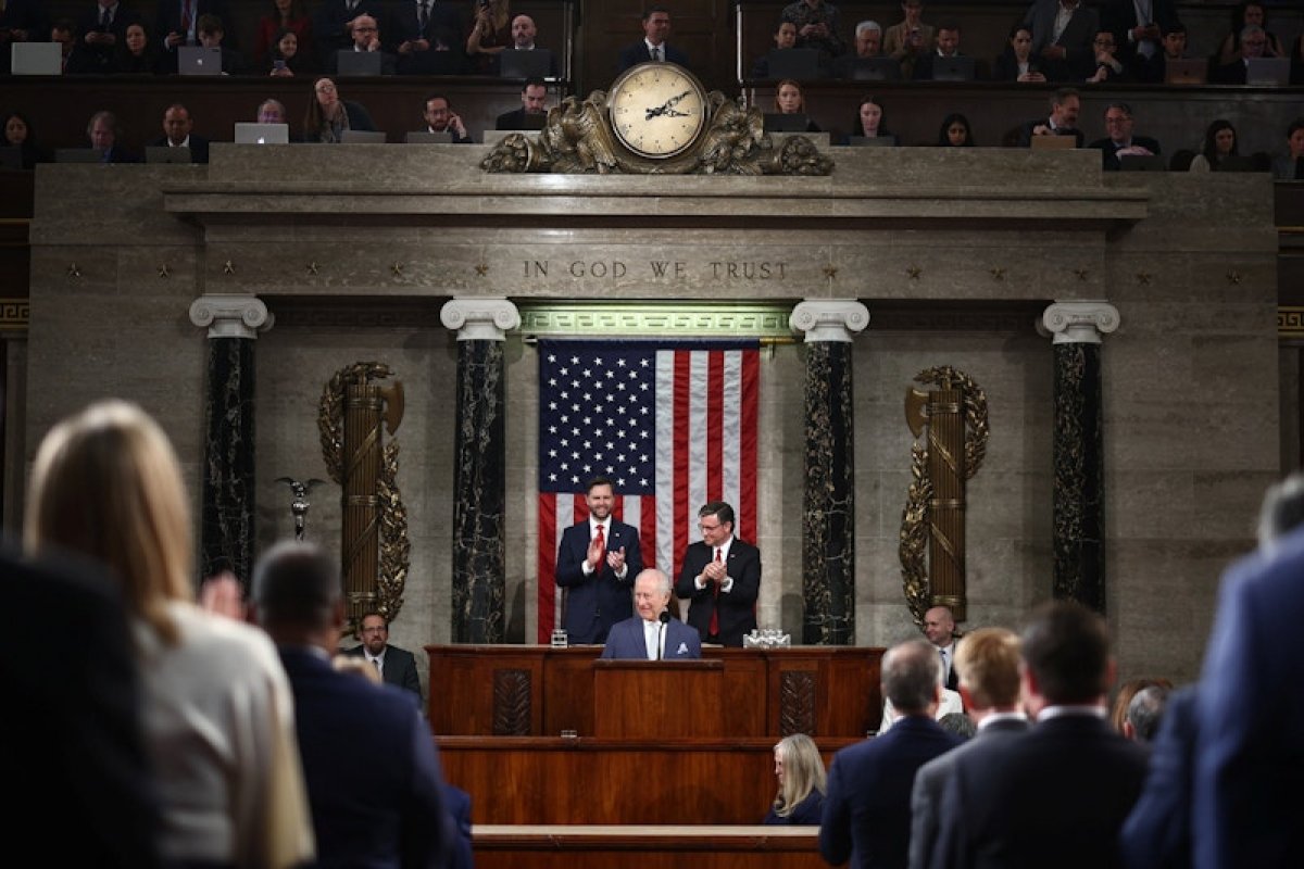 «Слова Америки важны, но действия - ещё важнее» - Карл III выступил в Конгрессе