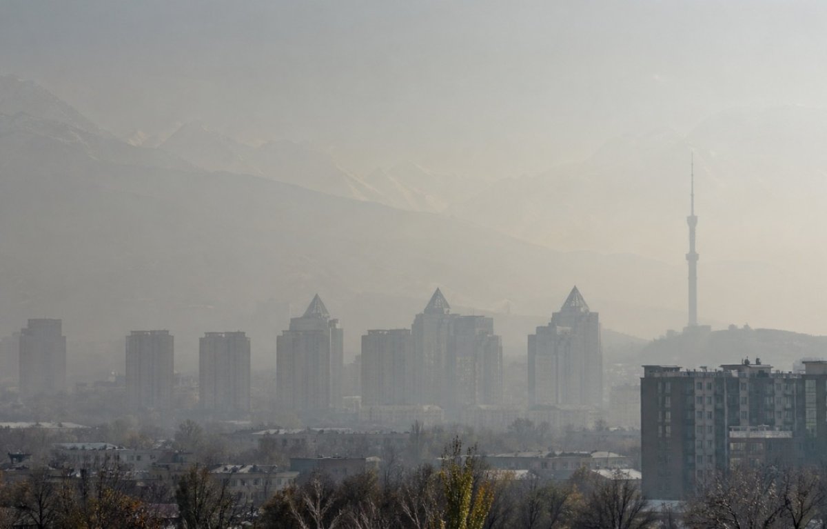 Где сегодня опасный воздух: синоптики предупредили казахстанцев