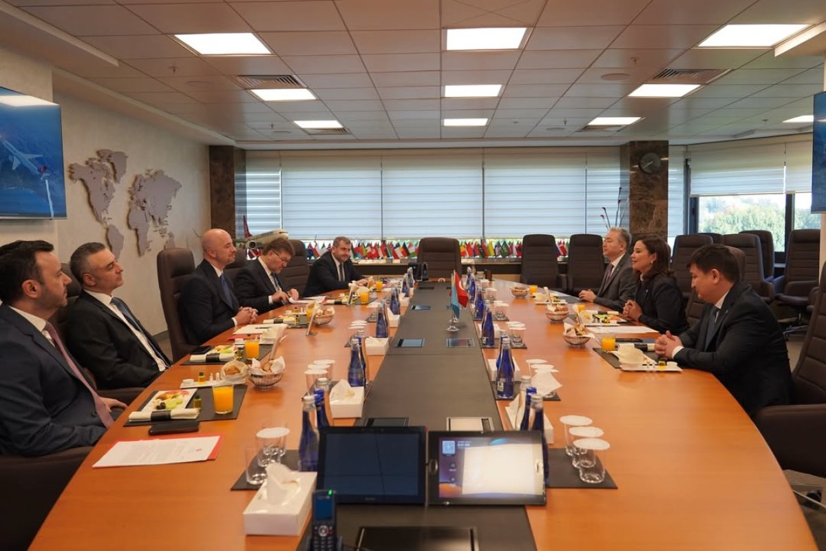 Казахстан и Турция обсудили развитие авиалогистики и cargo-перевозок