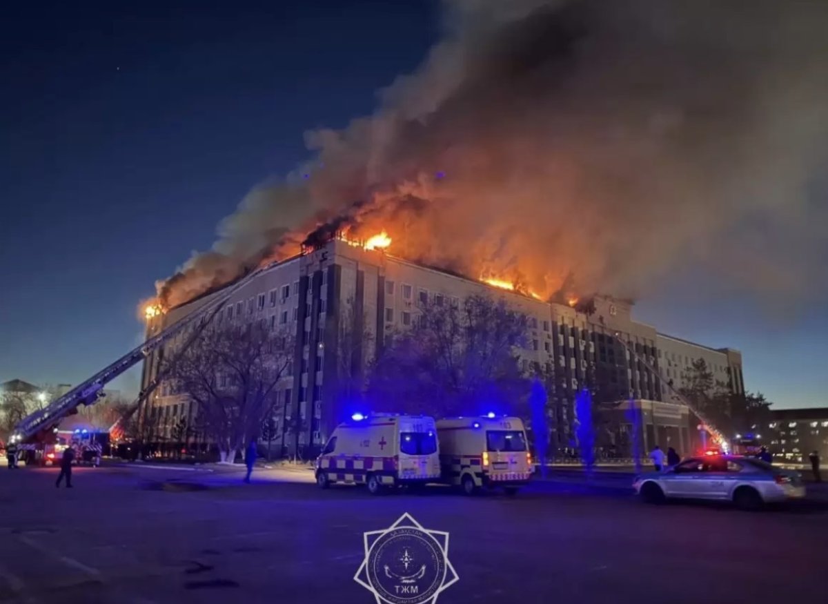 Пожар в акимате Актюбинской области: ущерб оценили в 90 млн тенге