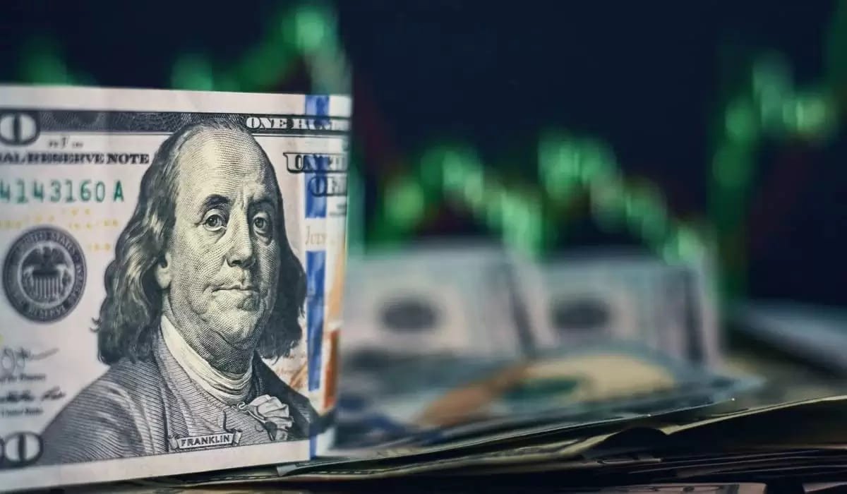 Доллар и евро растут: курсы валют в обменниках Казахстана на 21 мая