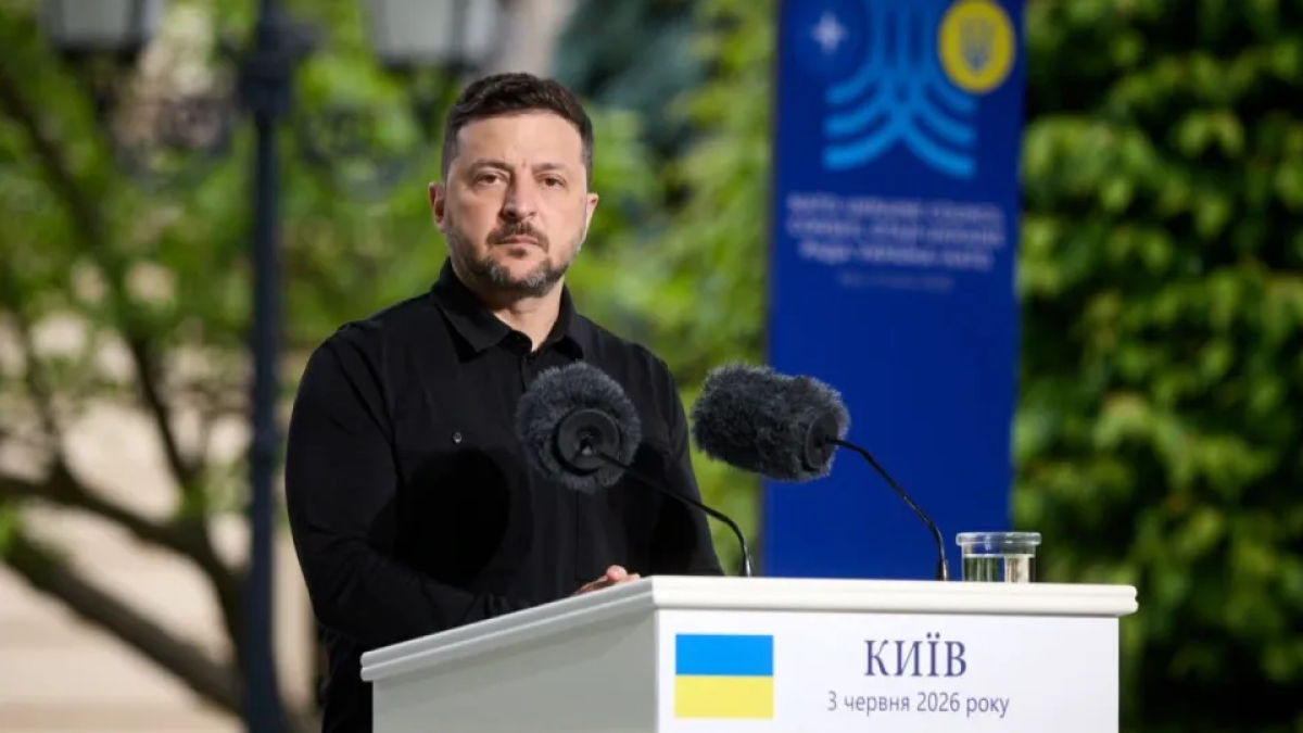Зеленский предложил Путину встречу и призвал закончить войну