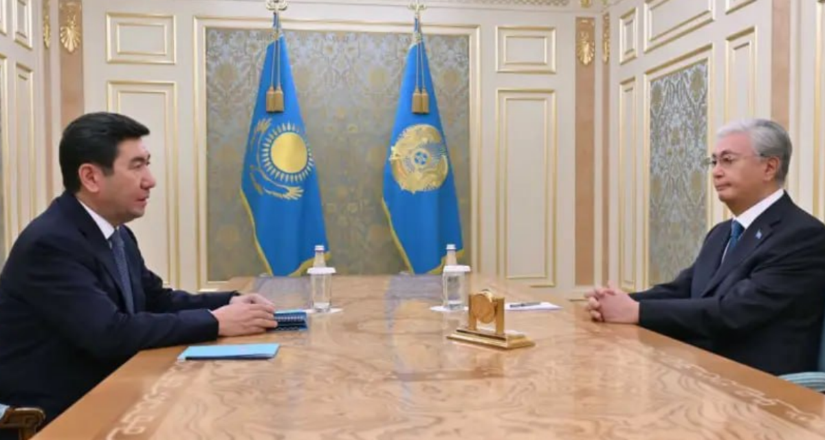 После слияния Amanat и «Әділет» Токаев поблагодарил Кошанова