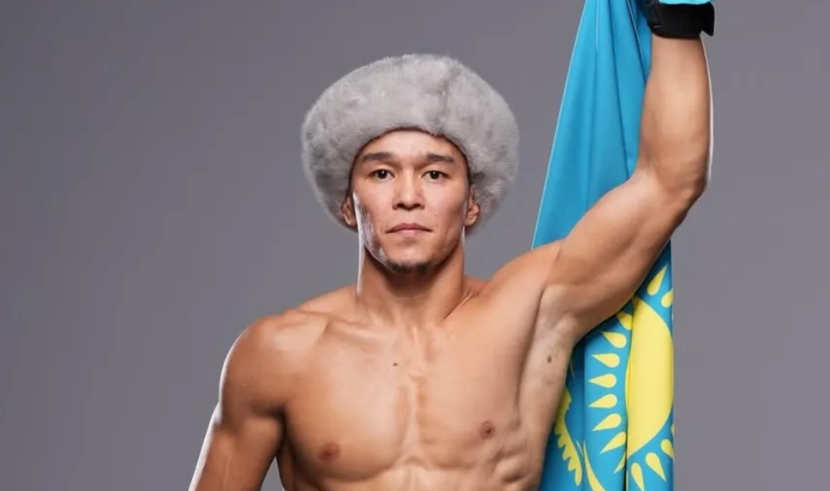 Казахстанец Асу Алмабаев эффектно финишировал американца в UFC