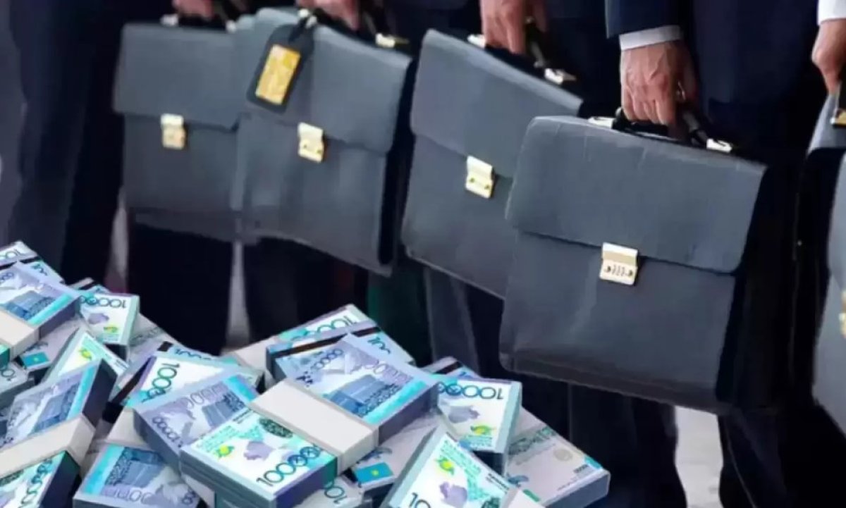 Безработицы на Левом Берегу не будет? Все сотрудники сената сохранили места