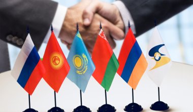 Суровые правила: как голод дружить заставляет или почему Токаев поддерживает ЕАЭС
