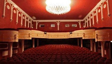 Во время спектакля в Павлодаре скончался сотрудник театра