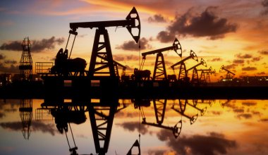 Мировые цены на нефть продолжают падать