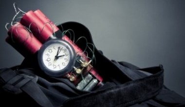 Более 10 школ "заминировали" в Усть-Каменогорске