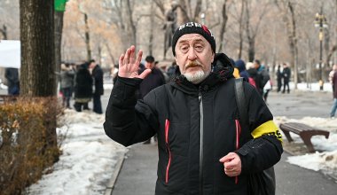Поджог авто оператора канала "Гиперборей": полиция Алматы завела уголовное дело