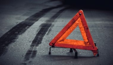 Подростки катались на джипе и попали в ДТП. Одна девочка погибла.