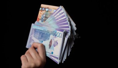 В Караганде замакима приговорили к штрафу в 4 млн за мошенничество