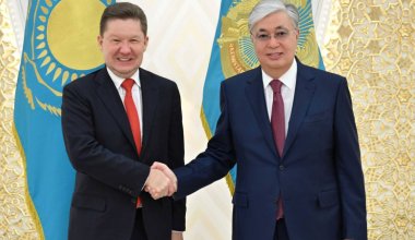 О чем Токаев говорил с главой "Газпрома"