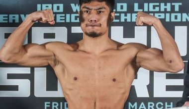 Казахстанский чемпион выиграл бой в Англии