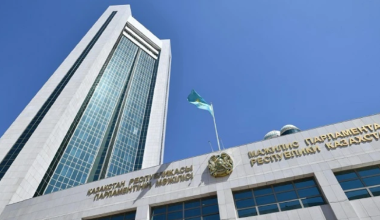 Токаев подписал указ о созыве первой сессии нового парламента